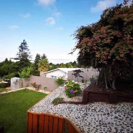 Spacious Utuhina Holiday House Rotorua Eksteriør bilde