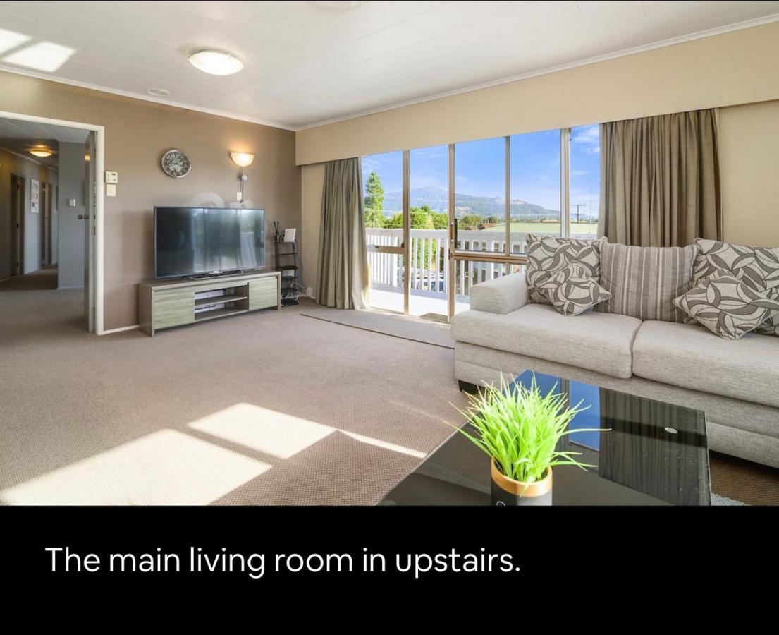 Spacious Utuhina Holiday House Rotorua Eksteriør bilde