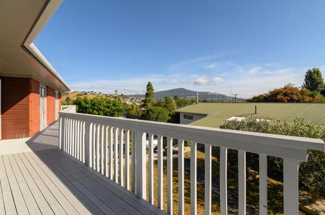 Spacious Utuhina Holiday House Rotorua Eksteriør bilde